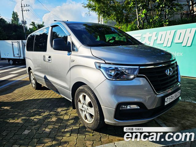 Hyundai Grand Starex Wagon 11-Seater Smart 2021 — фото 2
