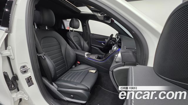 Mercedes-Benz GLC-Class (X253) GCL300 4MATIC Coupe 2023 — фото 10