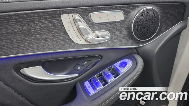 Mercedes-Benz GLC-Class (X253) GCL300 4MATIC Coupe 2023 — фото 18
