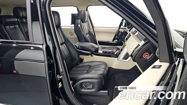 Land Rover Range Rover (IV) 4.4 SDV8 AB LWB DIESEL 2014 — фото 10
