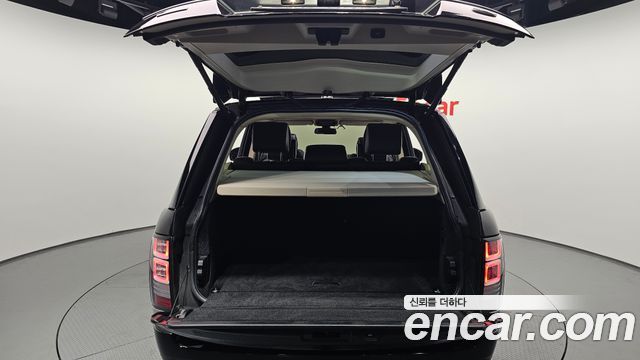 Land Rover Range Rover (IV) 4.4 SDV8 AB LWB DIESEL 2014 — фото 20