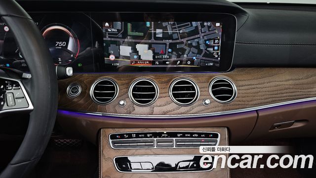 Mercedes-Benz E-Class (W213) E250 Exclusive 2023 — фото 14