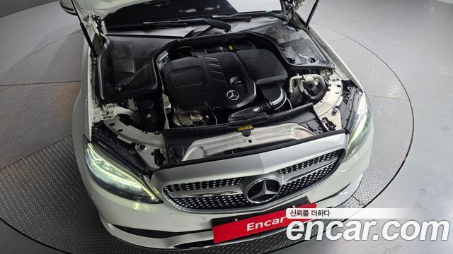 Mercedes-Benz C-Class (W205) C220 d 4MATIC Exclusive 2019 — фото 6