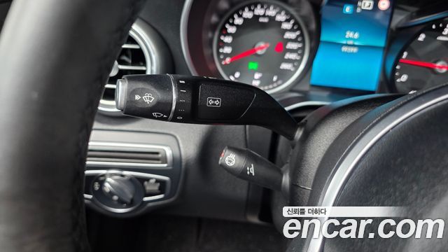 Mercedes-Benz C-Class (W205) C220 d 4MATIC Exclusive 2019 — фото 15