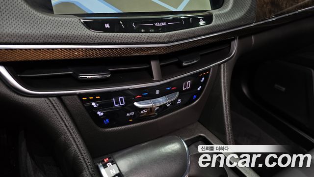 Cadillac CT6 2.0 Turbo 2018 — фото 24