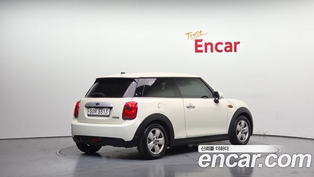 MINI Cooper Standard Third Generation 2015 — фото 2