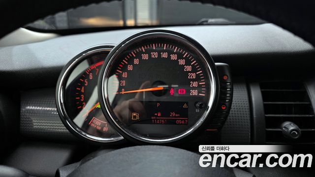 MINI Cooper Standard Third Generation 2015 — фото 8