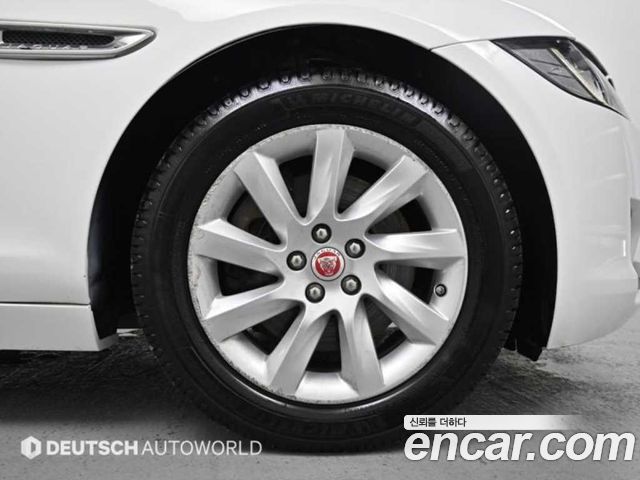 Jaguar XF (X260) 25t Prestige 2017 — фото 5