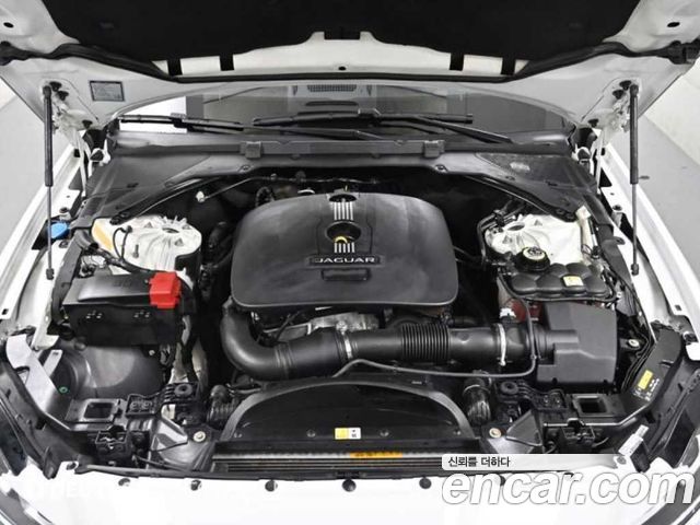 Jaguar XF (X260) 25t Prestige 2017 — фото 6