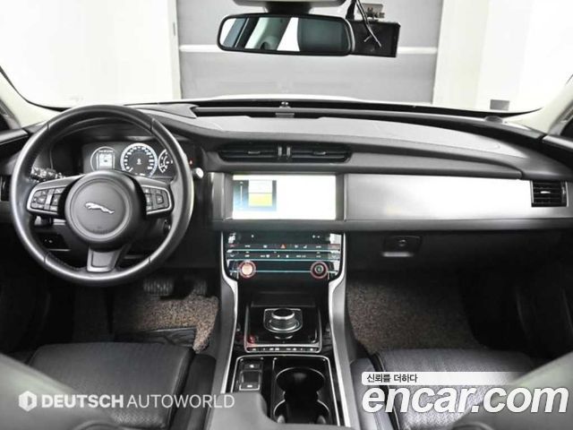 Jaguar XF (X260) 25t Prestige 2017 — фото 7