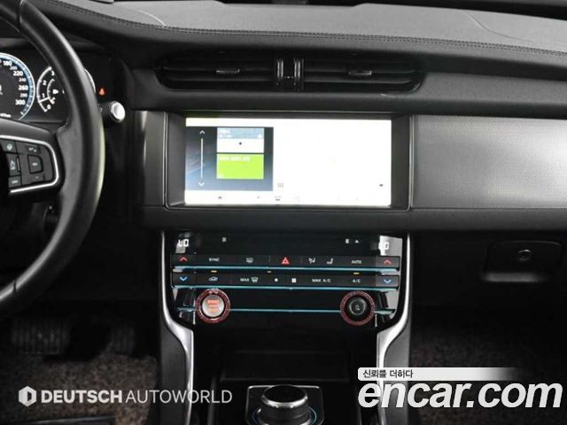 Jaguar XF (X260) 25t Prestige 2017 — фото 18