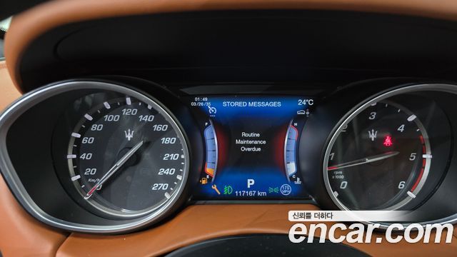Maserati Levante 3.0 Diesel AWD Luxury 2017 — фото 8