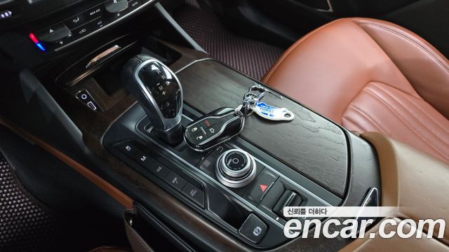 Maserati Levante 3.0 Diesel AWD Luxury 2017 — фото 9