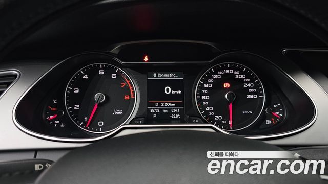 Audi A4 2.0 TFSI Quattro Dynamic B8 2014 — фото 8