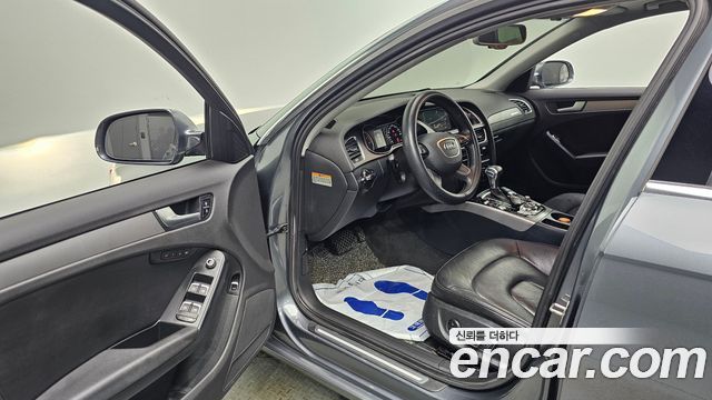 Audi A4 2.0 TFSI Quattro Dynamic B8 2014 — фото 10