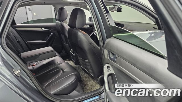 Audi A4 2.0 TFSI Quattro Dynamic B8 2014 — фото 13