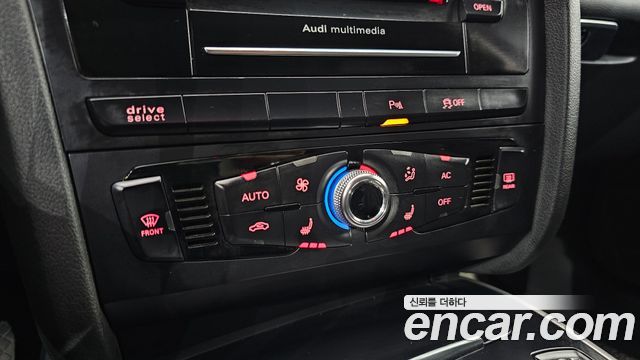 Audi A4 2.0 TFSI Quattro Dynamic B8 2014 — фото 19