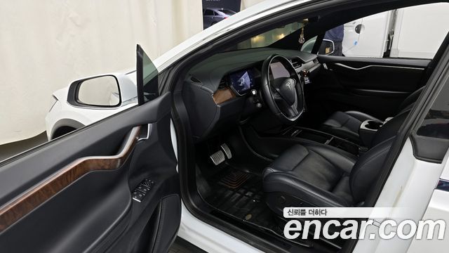 Tesla Model X 100D 2018 — фото 10