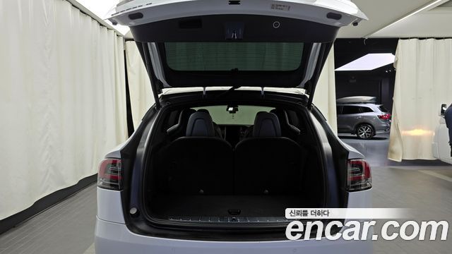 Tesla Model X 100D 2018 — фото 24