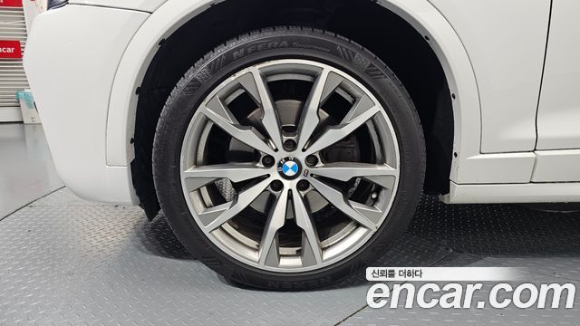 BMW X4 (F26) M40i 2016 — фото 5