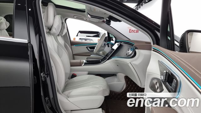 Mercedes-Benz EQS SUV (X296) EQS450 4MATIC 2023 — фото 11