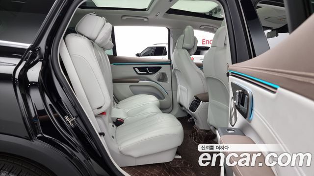 Mercedes-Benz EQS SUV (X296) EQS450 4MATIC 2023 — фото 12