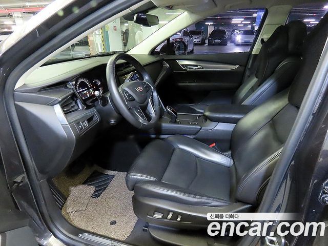 Cadillac XT5 3.6 Premium Plus AWD 2017 — фото 6