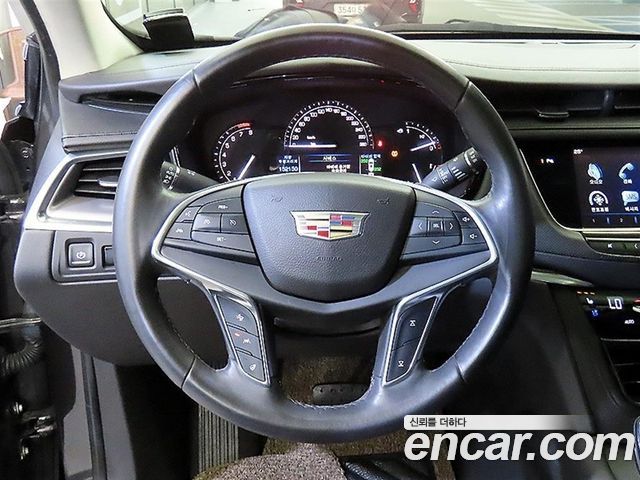 Cadillac XT5 3.6 Premium Plus AWD 2017 — фото 8