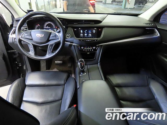 Cadillac XT5 3.6 Premium Plus AWD 2017 — фото 10