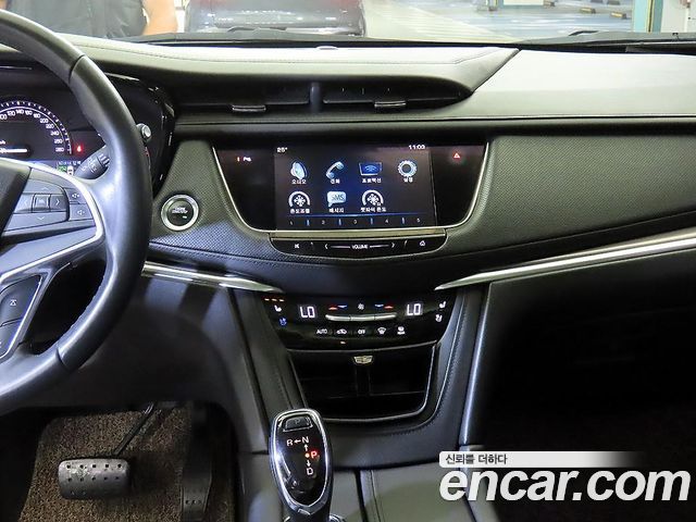 Cadillac XT5 3.6 Premium Plus AWD 2017 — фото 15