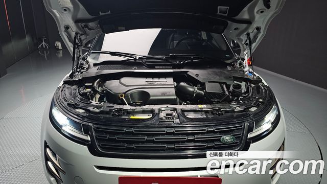 Land Rover Range Rover Evoque (II) P250 Dynamic SE 2024 — фото 6