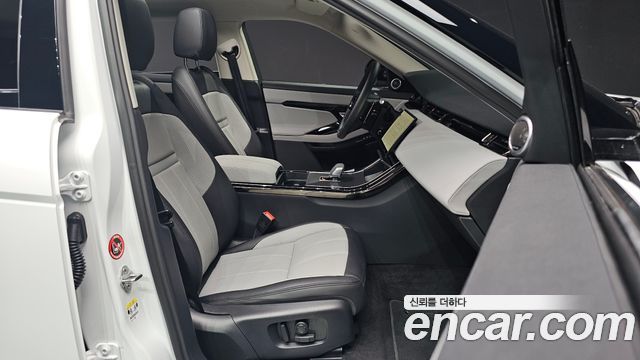 Land Rover Range Rover Evoque (II) P250 Dynamic SE 2024 — фото 10