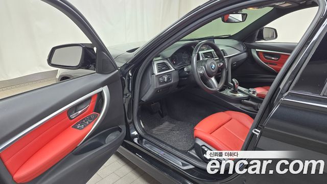 BMW 3 Series (F30) 330i M Sport Shadow 2018 — фото 10