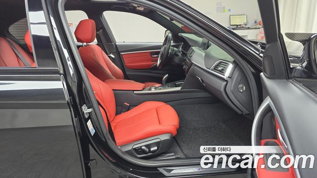BMW 3 Series (F30) 330i M Sport Shadow 2018 — фото 11