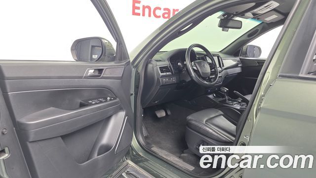KG Mobility (SsangYong) Rexton Sports Khan Diesel 2.2 4WD Prestige 2022 — фото 10