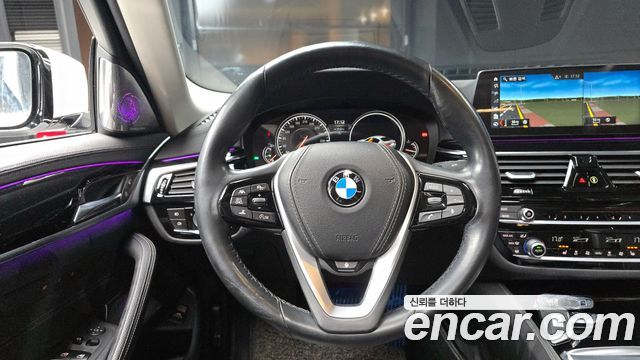 BMW 5 Series (G30) 520i Luxury 2018 — фото 13