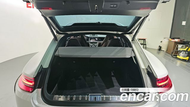 Porsche Panamera (971) 3.0 AWD 2020 — фото 20