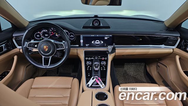 Porsche Panamera (971) 3.0 AWD 2018 — фото 7