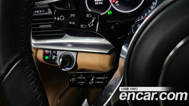Porsche Panamera (971) 3.0 AWD 2018 — фото 18