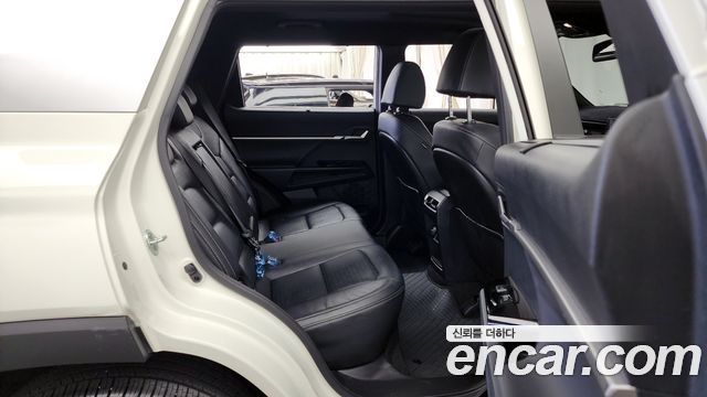 KG Mobility (SsangYong) Torres Gasoline 1.5 2WD T7 2023 — фото 16