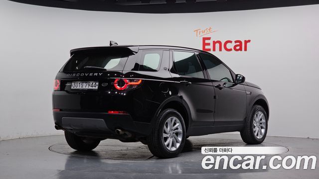 Land Rover Discovery Sport 2.0 TD4 SE 2017 — фото 2