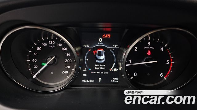 Land Rover Discovery Sport 2.0 TD4 SE 2017 — фото 8