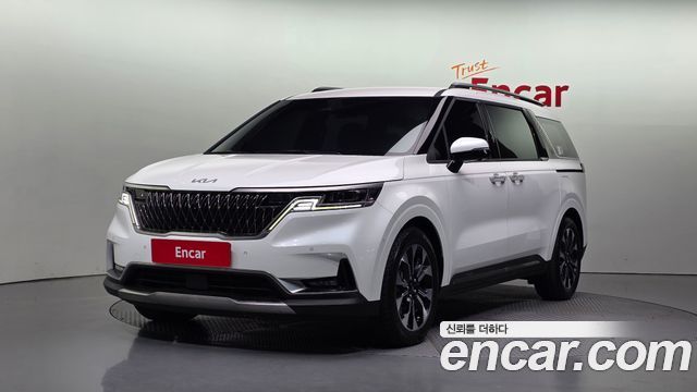 Kia Carnival (IV) Gasoline 9-Seater Signature 2023 — фото 1