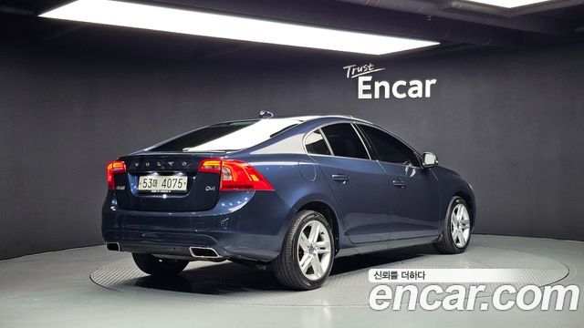 Volvo S60 D4 2nd 2015 — фото 2