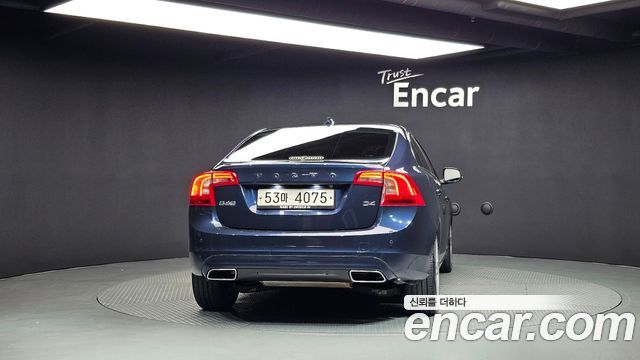 Volvo S60 D4 2nd 2015 — фото 4