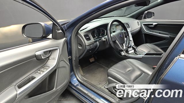 Volvo S60 D4 2nd 2015 — фото 11