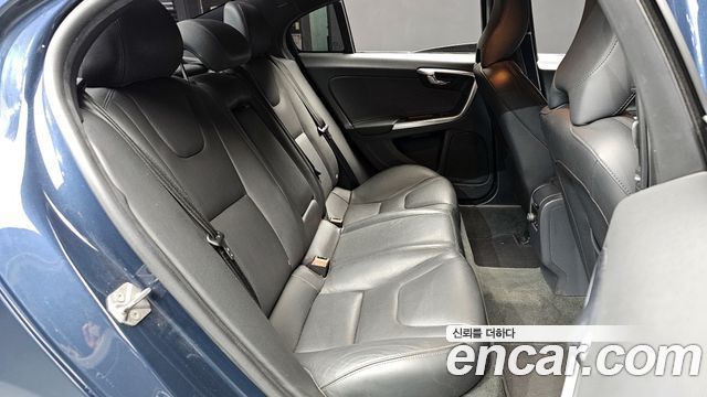 Volvo S60 D4 2nd 2015 — фото 12
