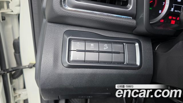 KG Mobility (SsangYong) Very New Tivoli Gasoline 1.5 2WD V1 2022 — фото 13