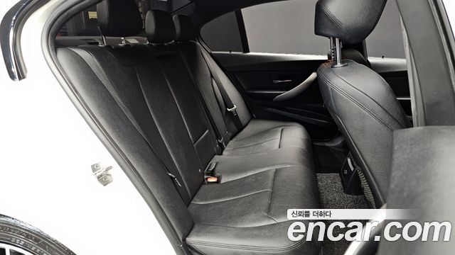 BMW 3 Series (F30) 320d M Performence Edition 2015 — фото 12