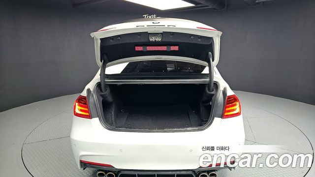 BMW 3 Series (F30) 320d M Performence Edition 2015 — фото 20